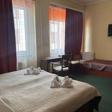 Hotel Bila Ruze Písek Kültér fotó