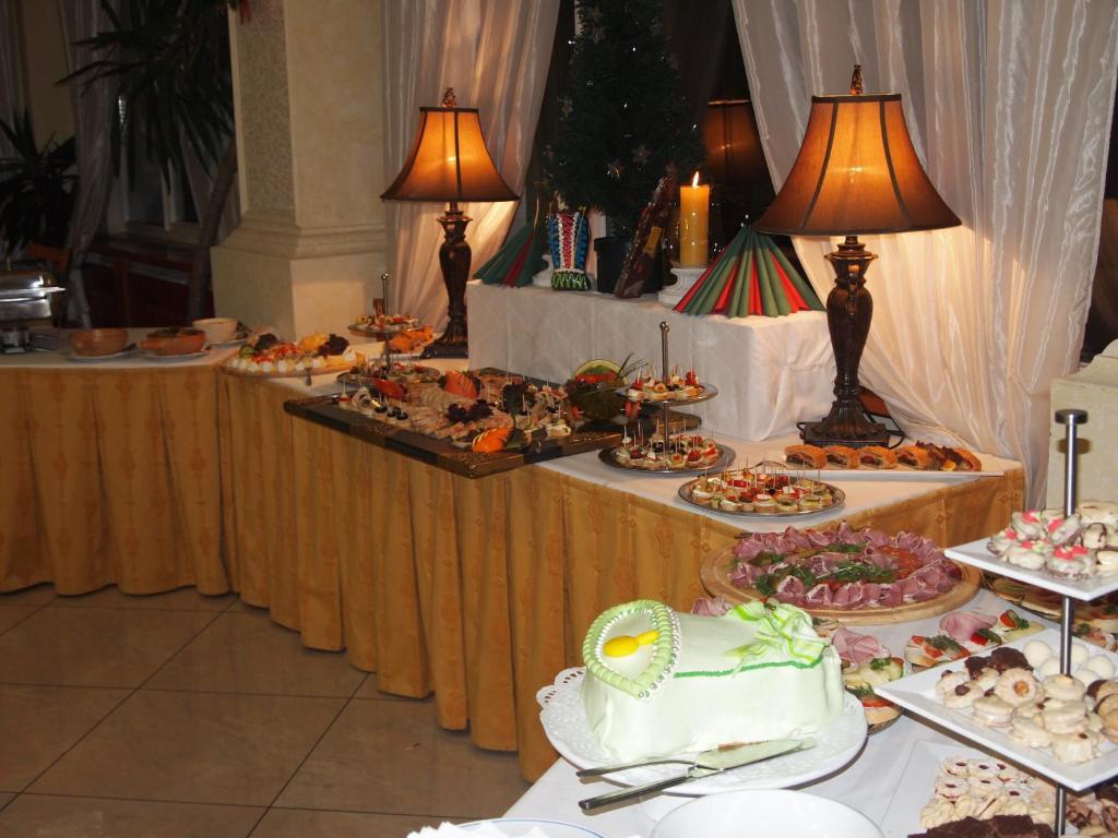 Hotel Bila Ruze Písek Kültér fotó