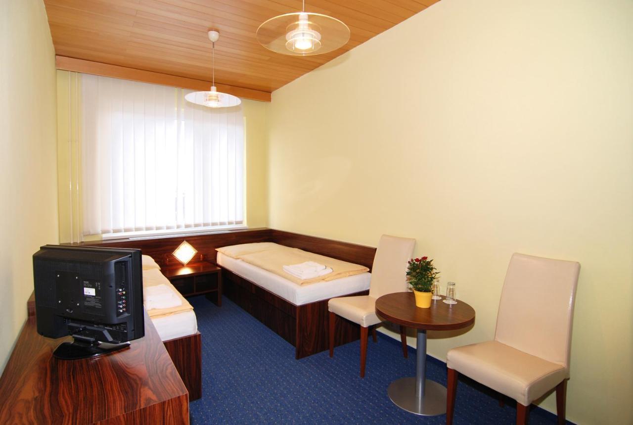 Hotel Bila Ruze Písek Kültér fotó