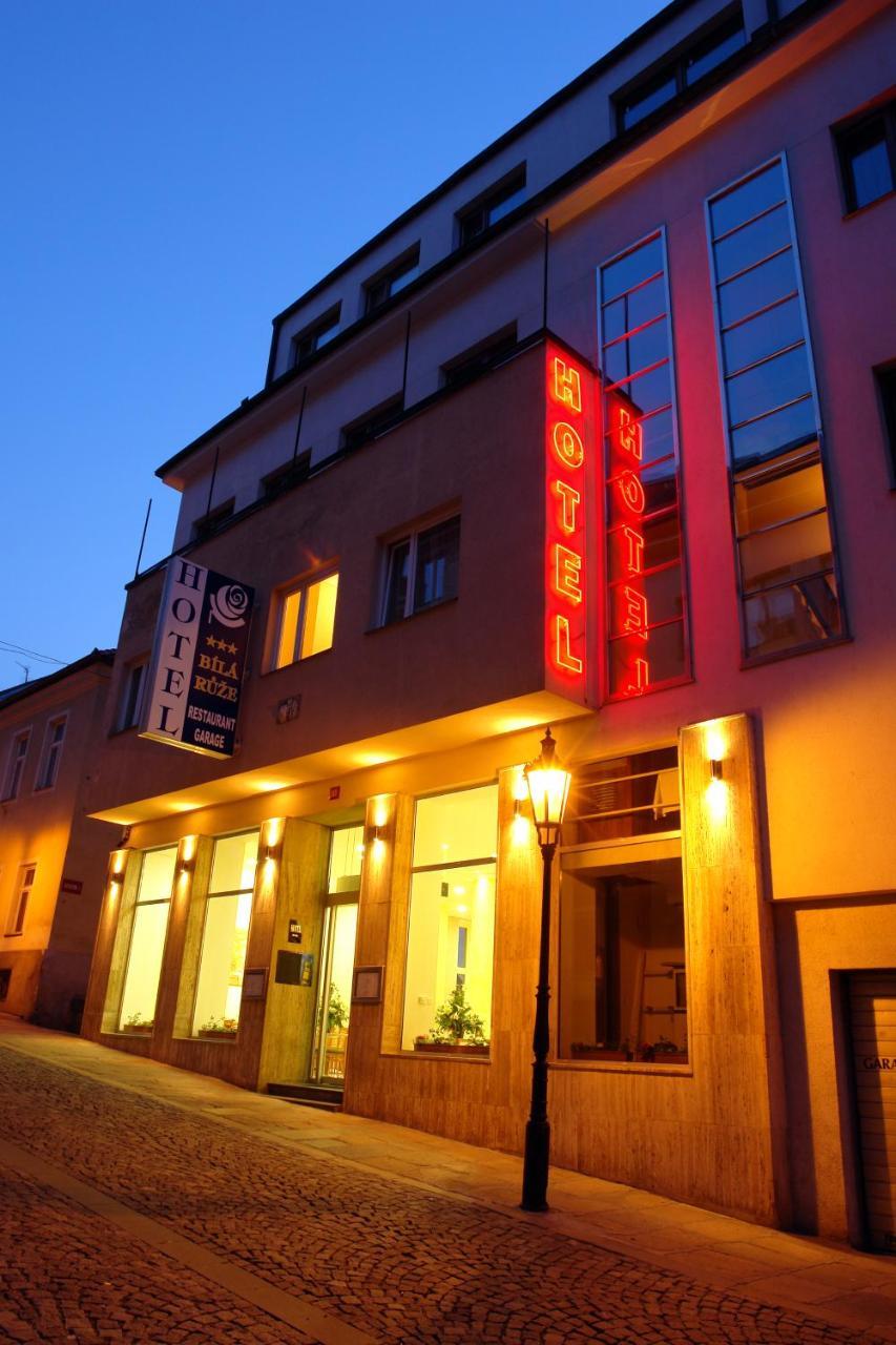 Hotel Bila Ruze Písek Kültér fotó